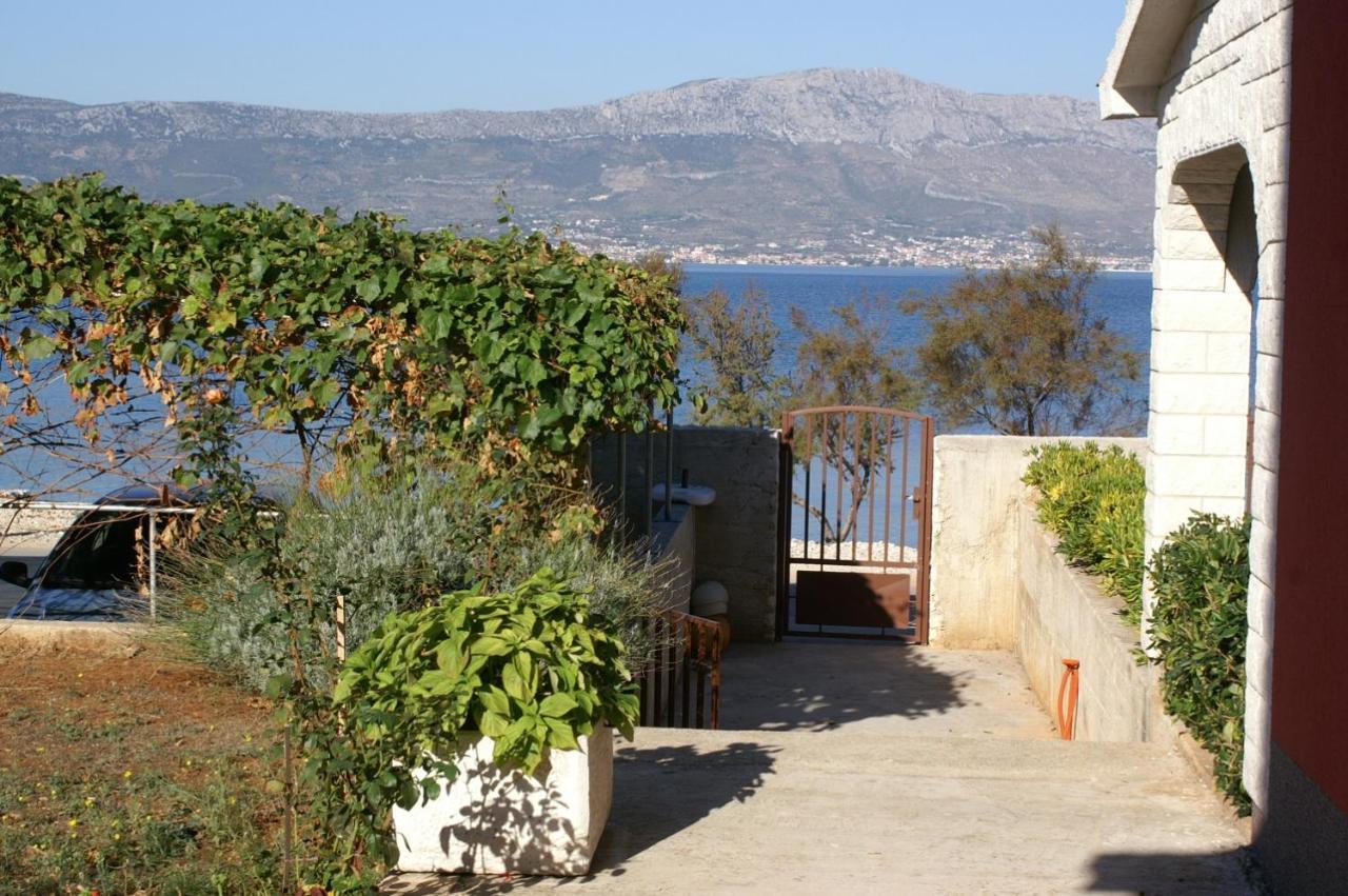 Apartments By The Sea Slatine, Ciovo - 1128 Exterior foto