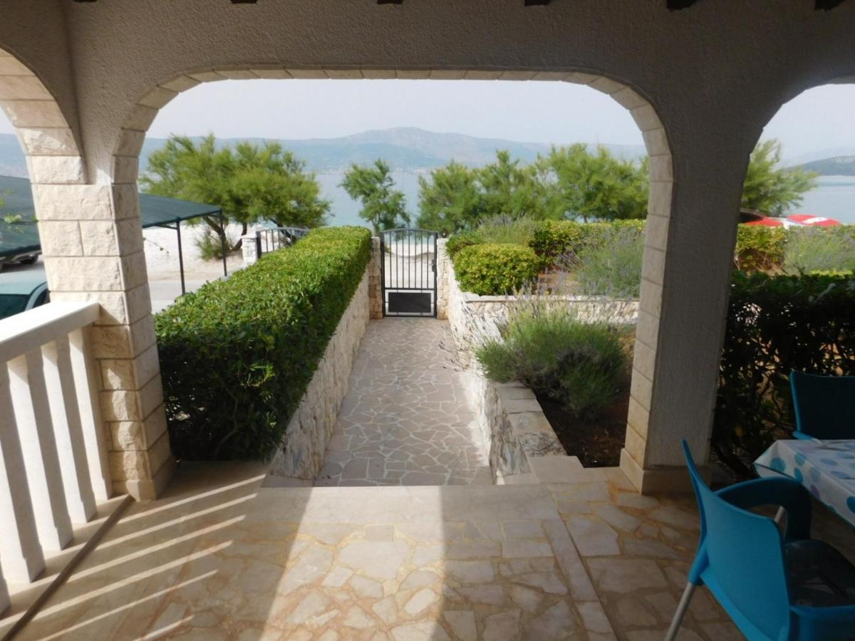 Apartments By The Sea Slatine, Ciovo - 1128 Exterior foto